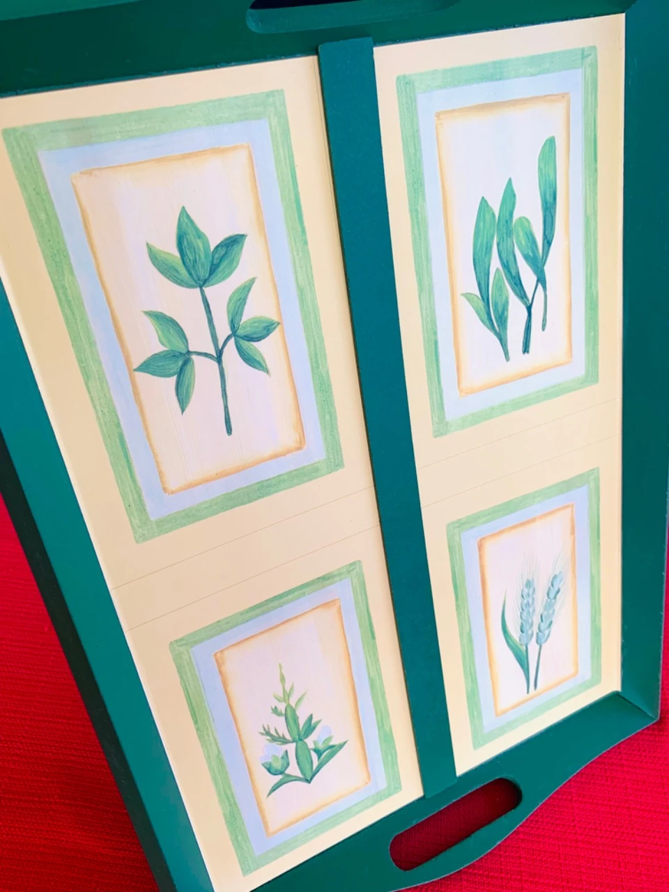 Lot 2 Wooden Platforms, Painted and Decorated – photo 5